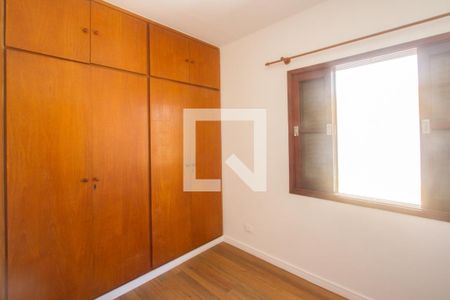 Quarto 2 de casa à venda com 3 quartos, 125m² em Jardim Caravelas, São Paulo