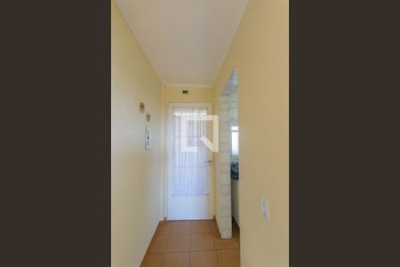 Hall de Entrada de apartamento à venda com 2 quartos, 58m² em Jardim Garcia, Campinas