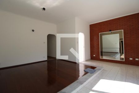 Sala de casa para alugar com 4 quartos, 250m² em Bonfim, Campinas