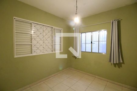 Quarto 1 de casa para alugar com 2 quartos, 80m² em Bairro Fátima, Canoas