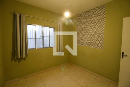 Quarto 1 de casa para alugar com 2 quartos, 80m² em Bairro Fátima, Canoas