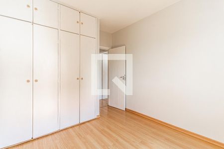 Quarto 1 de apartamento para alugar com 2 quartos, 67m² em Vila Olímpia, São Paulo