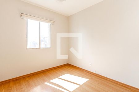 Quarto 1 de apartamento para alugar com 2 quartos, 67m² em Vila Olímpia, São Paulo