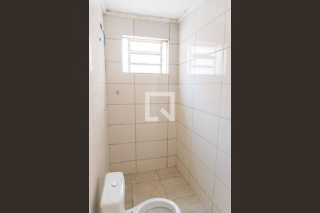 Banheiro de casa para alugar com 1 quarto, 50m² em Vila Campestre, São Paulo