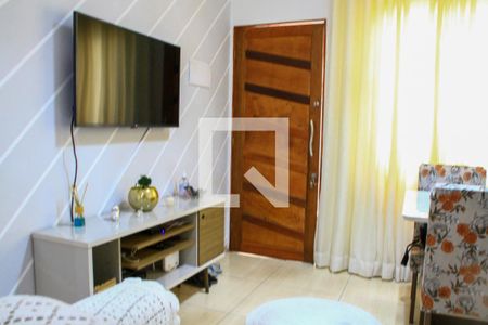 Sala de casa de condomínio à venda com 2 quartos, 45m² em Limoeiro, São Paulo