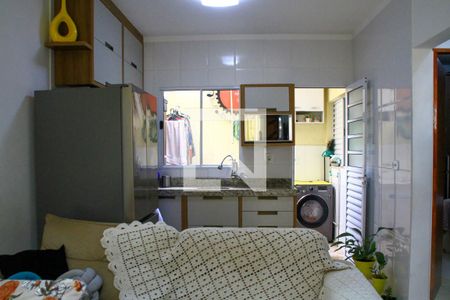 Sala/Cozinha de casa de condomínio à venda com 2 quartos, 45m² em Limoeiro, São Paulo