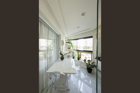 Varanda Sala de apartamento para alugar com 4 quartos, 257m² em Vila Gomes Cardim, São Paulo