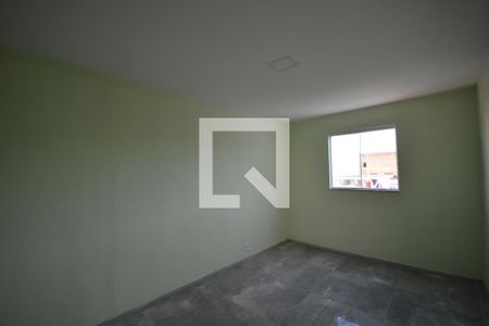 Sala de apartamento para alugar com 1 quarto, 48m² em Vila da Penha, Rio de Janeiro