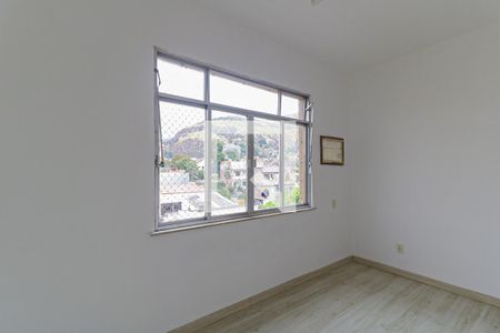 Quarto de apartamento para alugar com 2 quartos, 70m² em Quintino Bocaiúva, Rio de Janeiro