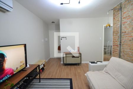 Sala de apartamento à venda com 3 quartos, 77m² em Medianeira, Porto Alegre