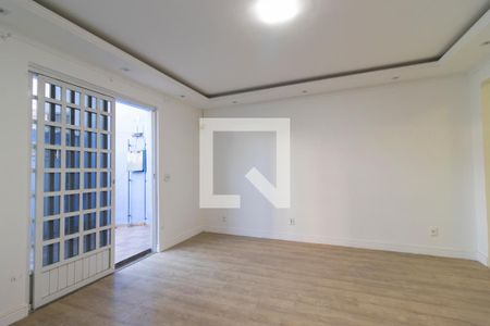 Sala de casa para alugar com 3 quartos, 150m² em Centro, Nilópolis