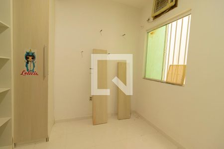 Quarto 1 de casa para alugar com 3 quartos, 150m² em Centro, Nilópolis