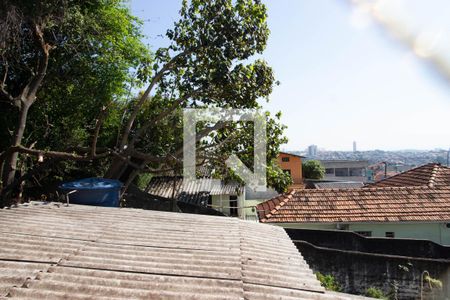 Vista Quarto 1 de casa para alugar com 3 quartos, 182m² em Vila Carmosina, São Paulo