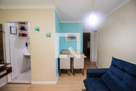 Sala de apartamento à venda com 2 quartos, 50m² em Vila Carmosina, São Paulo