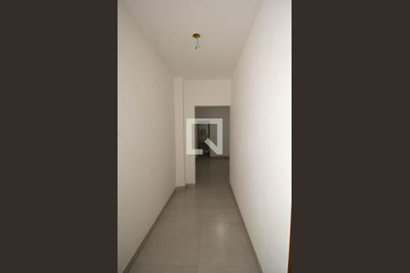 Corredor de casa para alugar com 2 quartos, 110m² em Vila Portugal, São Paulo
