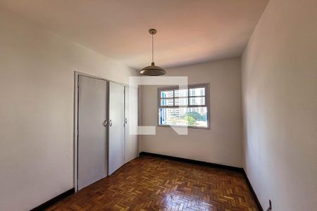 Quarto 1 de apartamento para alugar com 2 quartos, 66m² em Aclimação, São Paulo