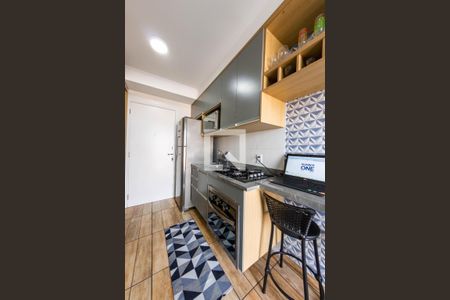 Sala/Cozinha de apartamento à venda com 1 quarto, 28m² em Vila Alpina, São Paulo