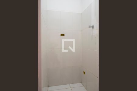 Banheiro (Área de banho) de kitnet/studio para alugar com 1 quarto, 24m² em Mandaqui, São Paulo