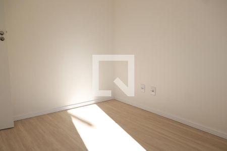 Quarto 1 de kitnet/studio para alugar com 2 quartos, 40m² em Vila Mira, São Paulo