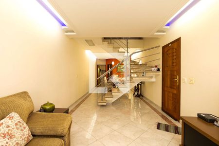 Sala de casa à venda com 3 quartos, 196m² em Vila Milton, Guarulhos