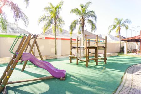 Apartamento para alugar com 80m², 2 quartos e 1 vaga Apartamento para alugar com 80m², 2 quartos e 1 vagaÁrea Comum - Playground