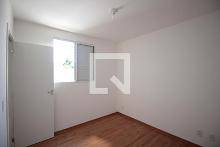 Quarto 1 de apartamento para alugar com 2 quartos, 46m² em Piratininga (venda Nova), Belo Horizonte