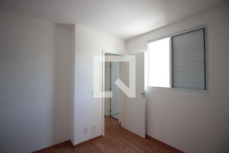 Quarto 1 de apartamento para alugar com 2 quartos, 46m² em Piratininga (venda Nova), Belo Horizonte