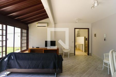 Sala de casa para alugar com 3 quartos, 264m² em Recreio dos Bandeirantes, Rio de Janeiro