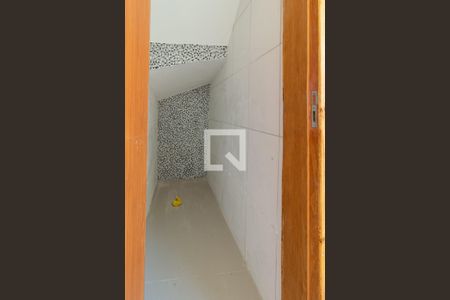 Lavabo de casa para alugar com 2 quartos, 120m² em Campo de Santana, Curitiba