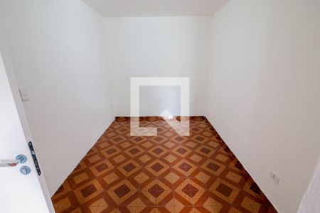 Quarto 2 de casa para alugar com 2 quartos, 60m² em Vila Butantã, São Paulo
