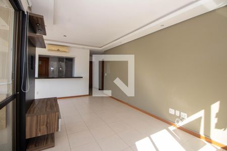 Sala de apartamento para alugar com 2 quartos, 94m² em Passo da Areia, Porto Alegre