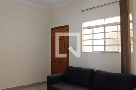 Casa para alugar com 75m², 2 quartos e sem vagaSala 