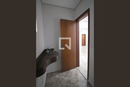 Lavabo de casa de condomínio para alugar com 4 quartos, 450m² em Parque São Bento, Sorocaba