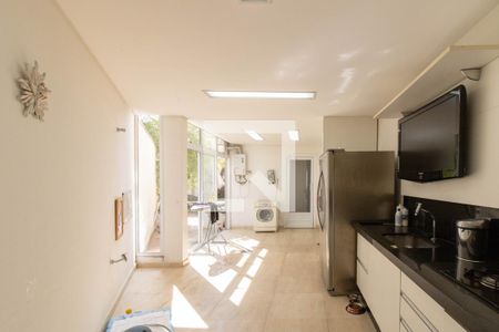 Casa à venda com 200m², 3 quartos e 5 vagas Casa à venda com 200m², 3 quartos e 5 vagasÁrea Gourmet