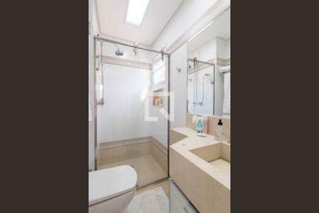 Casa à venda com 200m², 3 quartos e 5 vagas Casa à venda com 200m², 3 quartos e 5 vagasBanheiro da Suíte 3