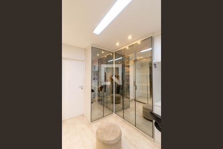 Casa à venda com 200m², 3 quartos e 5 vagas Casa à venda com 200m², 3 quartos e 5 vagasCloset da Suíte 2