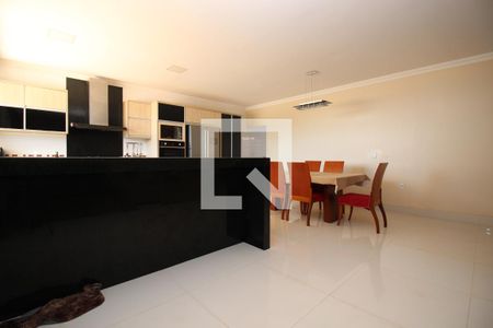 Sala de casa para alugar com 3 quartos, 800m² em Setor Habitacional Arniqueira (águas Claras), Brasília