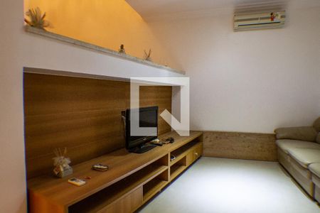 Sala de casa à venda com 4 quartos, 500m² em Chácara Inglesa, São Paulo