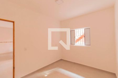 Quarto de casa para alugar com 1 quarto, 50m² em Jardim Eliane, São Paulo