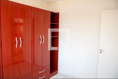 Quarto 1 de apartamento à venda com 2 quartos, 45m² em Sapucaia, Contagem