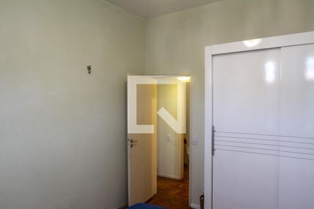 Quarto 1 de apartamento à venda com 2 quartos, 60m² em Ipanema, Rio de Janeiro