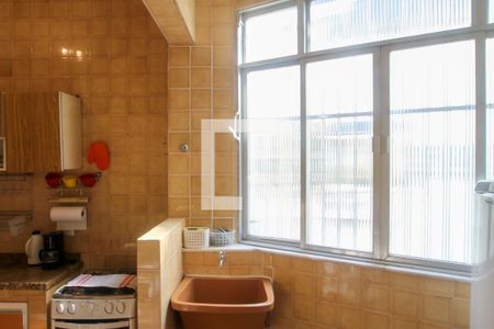 Apartamento à venda com 60m², 2 quartos e 1 vaga Apartamento à venda com 60m², 2 quartos e 1 vagaÁrea de Serviço