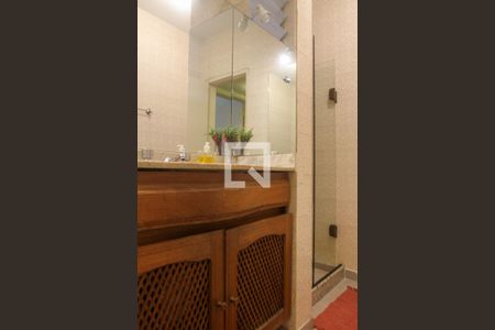 Apartamento à venda com 60m², 2 quartos e 1 vaga Apartamento à venda com 60m², 2 quartos e 1 vagaBanheiro Social