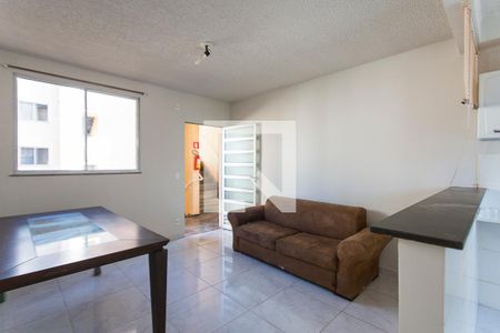 Sala de apartamento para alugar com 2 quartos, 47m² em Jardim Europa, Uberlândia