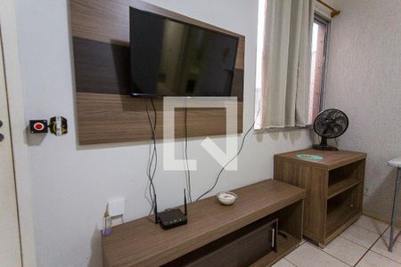 Sala de apartamento para alugar com 2 quartos, 55m² em Shopping Park, Uberlândia