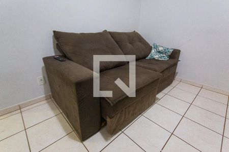 Sala de apartamento para alugar com 2 quartos, 55m² em Shopping Park, Uberlândia