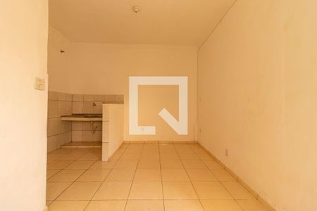 Sala de casa para alugar com 2 quartos, 65m² em Juscelino, Mesquita