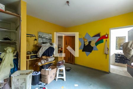 Casa para alugar com 250m², 4 quartos e 4 vagas Casa para alugar com 250m², 4 quartos e 4 vagasSuíte 3