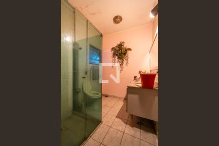 Casa para alugar com 250m², 4 quartos e 4 vagas Casa para alugar com 250m², 4 quartos e 4 vagasBanheiro Social