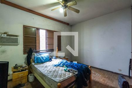 Casa para alugar com 250m², 4 quartos e 4 vagas Casa para alugar com 250m², 4 quartos e 4 vagasQuarto 2